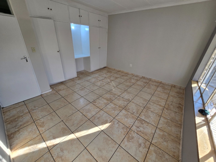 To Let 3 Bedroom Property for Rent in Potchefstroom South North West